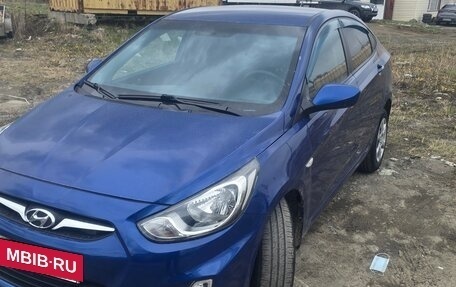 Hyundai Solaris II рестайлинг, 2013 год, 620 000 рублей, 2 фотография
