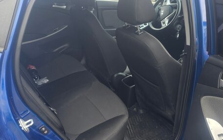 Hyundai Solaris II рестайлинг, 2013 год, 620 000 рублей, 8 фотография