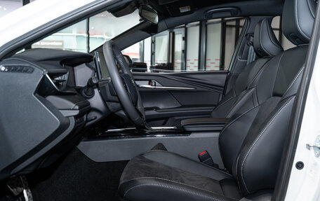 Toyota Camry, 2025 год, 5 190 000 рублей, 9 фотография