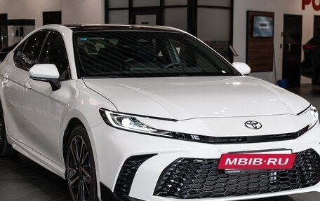 Toyota Camry, 2025 год, 5 190 000 рублей, 4 фотография