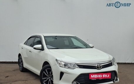 Toyota Camry, 2016 год, 2 450 000 рублей, 3 фотография