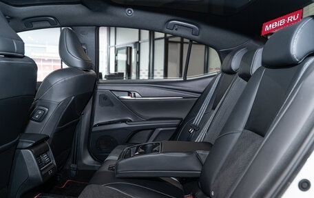 Toyota Camry, 2025 год, 5 190 000 рублей, 10 фотография