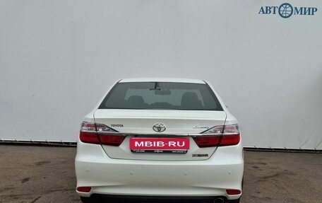 Toyota Camry, 2016 год, 2 450 000 рублей, 6 фотография