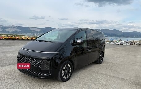 Hyundai Staria, 2021 год, 4 150 000 рублей, 4 фотография