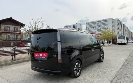 Hyundai Staria, 2021 год, 4 150 000 рублей, 8 фотография