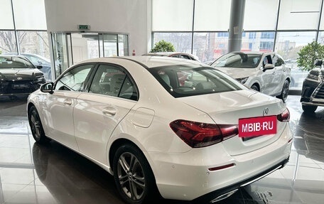 Mercedes-Benz A-Класс, 2018 год, 2 619 000 рублей, 8 фотография
