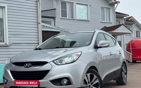 Hyundai ix35 I рестайлинг, 2012 год, 1 050 000 рублей, 2 фотография