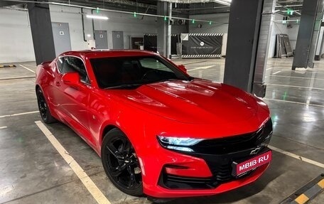 Chevrolet Camaro VI, 2019 год, 2 600 000 рублей, 1 фотография