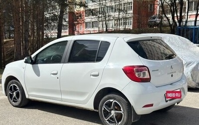 Renault Sandero II рестайлинг, 2014 год, 325 000 рублей, 1 фотография