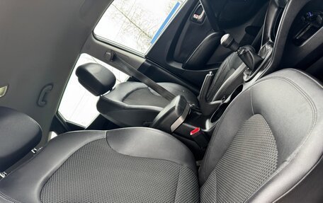 Hyundai ix35 I рестайлинг, 2012 год, 1 050 000 рублей, 28 фотография