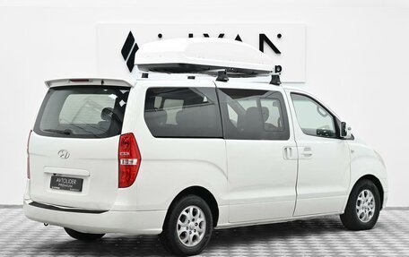 Hyundai Grand Starex Grand Starex I рестайлинг 2, 2011 год, 1 315 000 рублей, 4 фотография