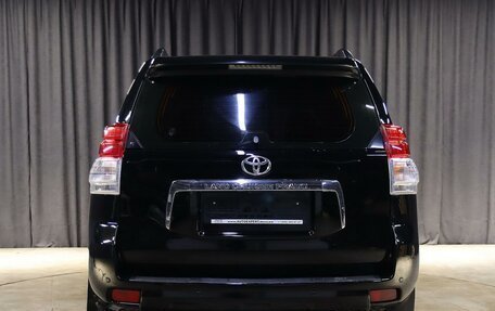 Toyota Land Cruiser Prado 150 рестайлинг 2, 2013 год, 2 849 000 рублей, 5 фотография