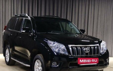 Toyota Land Cruiser Prado 150 рестайлинг 2, 2013 год, 2 849 000 рублей, 3 фотография