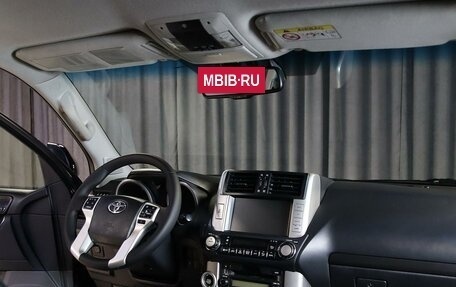 Toyota Land Cruiser Prado 150 рестайлинг 2, 2013 год, 2 849 000 рублей, 7 фотография