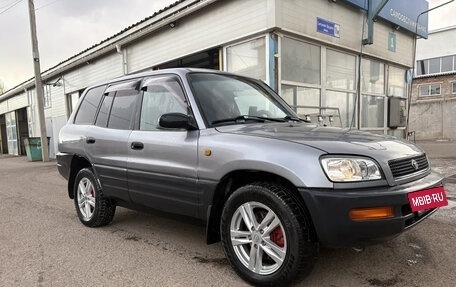 Toyota RAV4, 1996 год, 499 000 рублей, 2 фотография