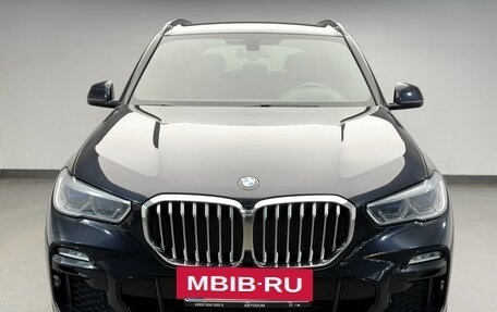 BMW X5, 2019 год, 6 324 000 рублей, 2 фотография