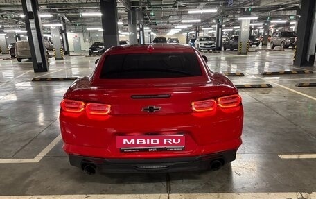 Chevrolet Camaro VI, 2019 год, 2 600 000 рублей, 3 фотография