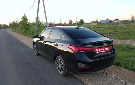 Hyundai Solaris II рестайлинг, 2018 год, 1 350 000 рублей, 2 фотография