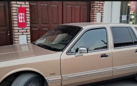 Lincoln Town Car II, 1992 год, 500 000 рублей, 9 фотография
