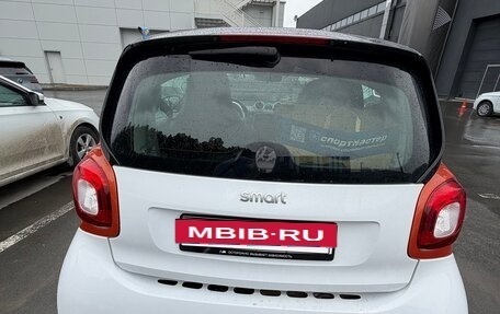 Smart Fortwo III, 2018 год, 1 300 000 рублей, 13 фотография
