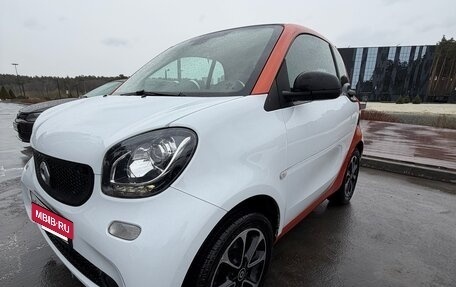 Smart Fortwo III, 2018 год, 1 300 000 рублей, 10 фотография