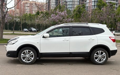 Nissan Qashqai+2 I, 2010 год, 990 000 рублей, 2 фотография