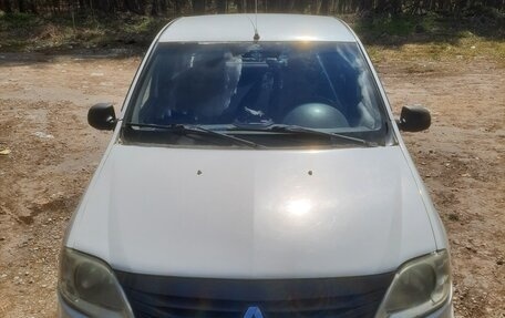 Renault Logan I, 2011 год, 220 000 рублей, 3 фотография