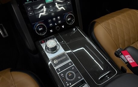 Land Rover Range Rover IV рестайлинг, 2021 год, 13 500 000 рублей, 12 фотография