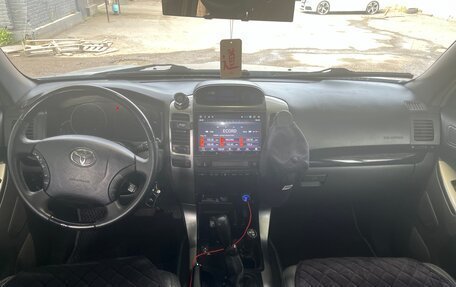 Toyota Land Cruiser Prado 120 рестайлинг, 2008 год, 2 495 000 рублей, 7 фотография