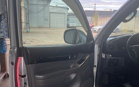 Toyota Land Cruiser Prado 120 рестайлинг, 2008 год, 2 495 000 рублей, 16 фотография