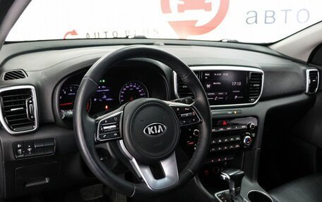 KIA Sportage IV рестайлинг, 2021 год, 2 549 000 рублей, 7 фотография