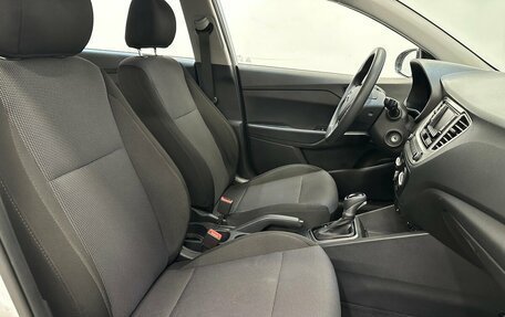 Hyundai Solaris II рестайлинг, 2020 год, 1 490 000 рублей, 11 фотография