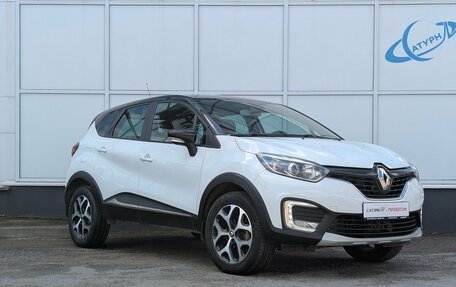 Renault Kaptur I рестайлинг, 2018 год, 1 750 000 рублей, 4 фотография