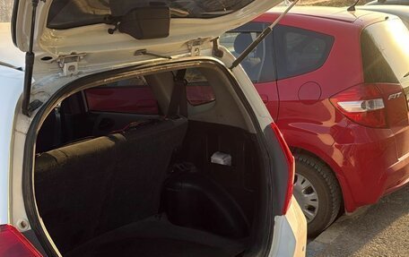 Honda Fit III, 2003 год, 345 000 рублей, 6 фотография