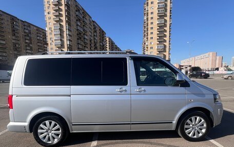 Volkswagen Multivan T5, 2010 год, 1 750 000 рублей, 3 фотография