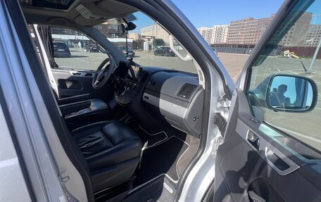 Volkswagen Multivan T5, 2010 год, 1 750 000 рублей, 12 фотография