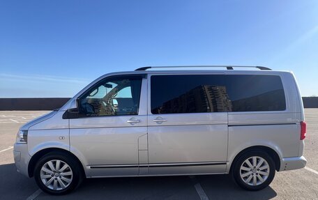 Volkswagen Multivan T5, 2010 год, 1 750 000 рублей, 5 фотография