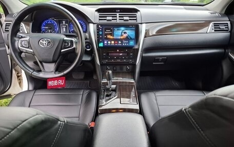 Toyota Camry, 2015 год, 1 900 000 рублей, 5 фотография
