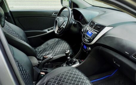 Hyundai Solaris II рестайлинг, 2011 год, 779 000 рублей, 7 фотография