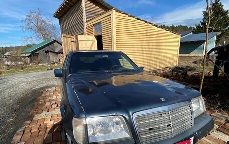 Mercedes-Benz W124, 1990 год, 180 000 рублей, 2 фотография