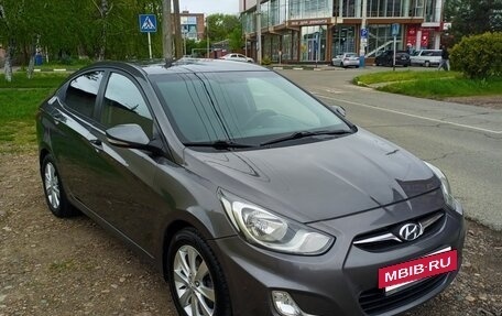 Hyundai Solaris II рестайлинг, 2011 год, 779 000 рублей, 4 фотография