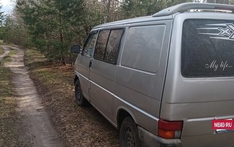 Volkswagen Transporter T4, 1993 год, 550 000 рублей, 3 фотография