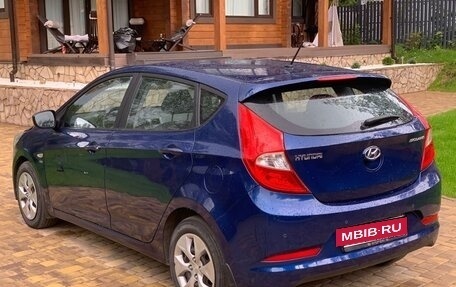 Hyundai Solaris II рестайлинг, 2015 год, 750 000 рублей, 4 фотография