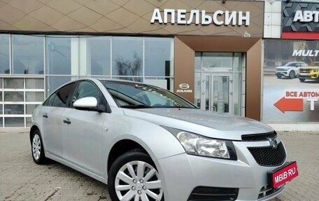 Chevrolet Cruze II, 2011 год, 660 000 рублей, 1 фотография