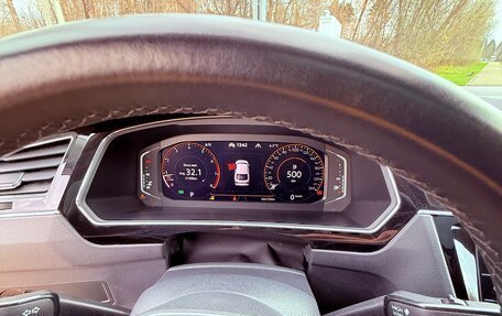 Volkswagen Tiguan II, 2020 год, 4 500 000 рублей, 21 фотография