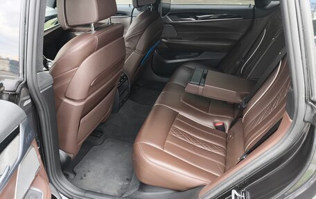 BMW 6 серия, 2017 год, 3 450 000 рублей, 13 фотография