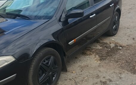 Renault Laguna II, 2002 год, 265 000 рублей, 3 фотография