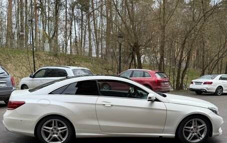 Mercedes-Benz E-Класс, 2013 год, 1 800 000 рублей, 4 фотография