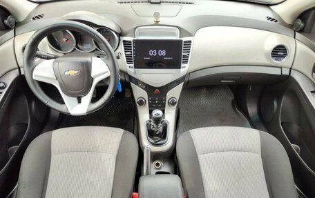 Chevrolet Cruze II, 2011 год, 660 000 рублей, 13 фотография