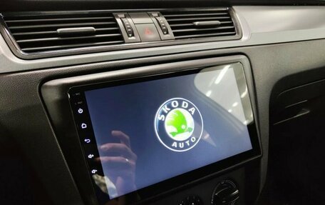 Skoda Rapid I, 2015 год, 758 080 рублей, 11 фотография